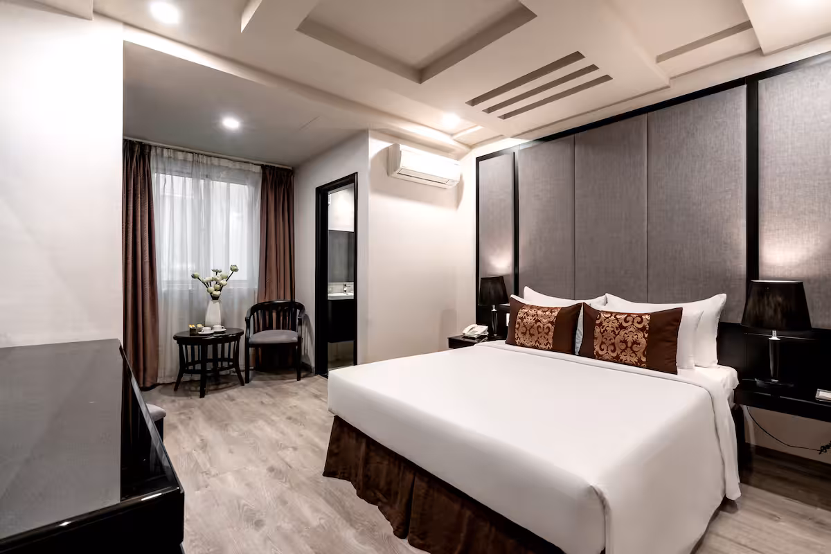 Premier Room